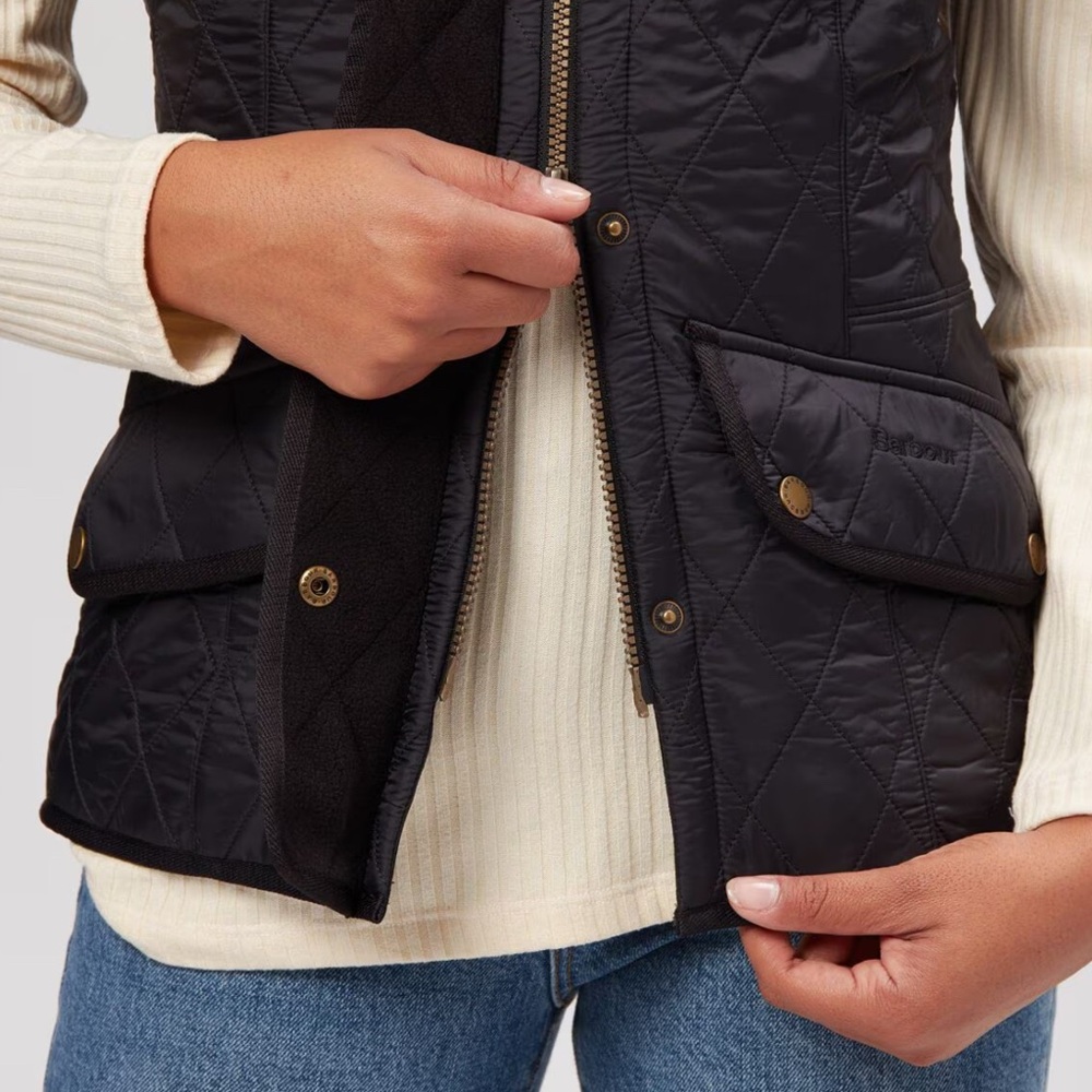 Barbour Black Quilted Vest with Diamond Pattern